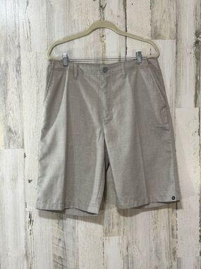 Quiksilver Men's Light Tan Flat-Front Shorts
